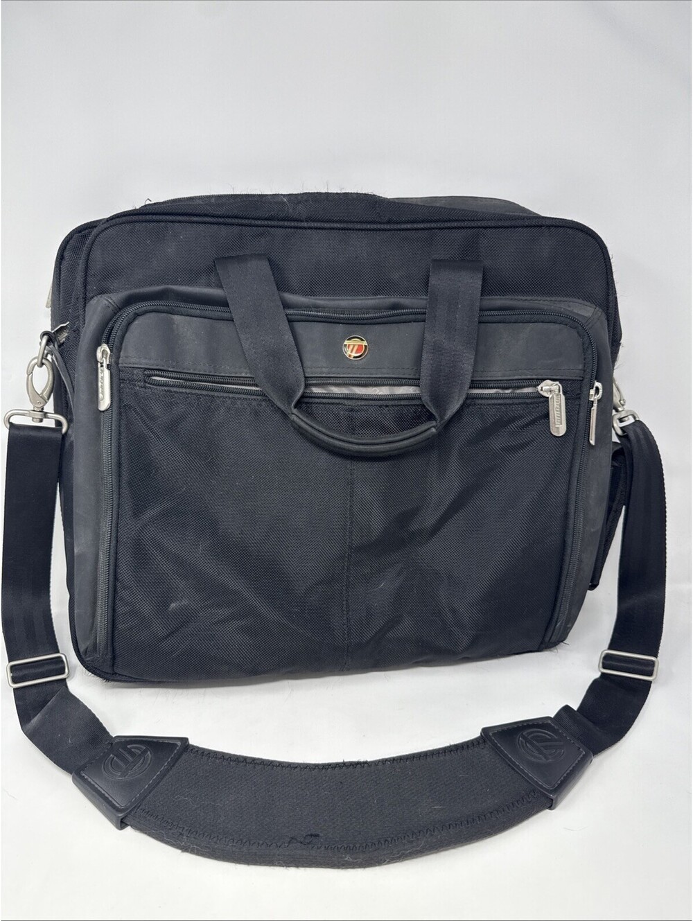 Targus Laptop Bag/briefcase Black Multiple Section Dividers Shoulder Strap